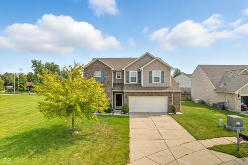 4511 Angelica Dr, Indianapolis, IN, 46237-4476 | Card Image