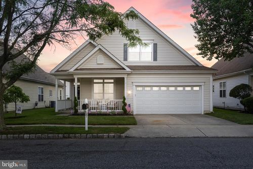 8 Mccay Way, DELANCO, NJ, 08075-5226 | Card Image