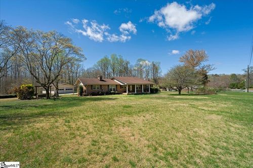 569 Edens Road, Pickens, SC, 29671 | Card Image