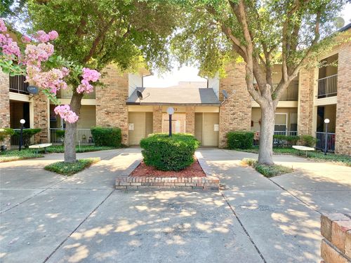 202-222 N Center Street, Grand Prairie, TX, 75050 | Card Image