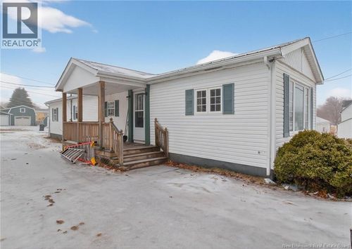 21 Mclaughlin St, Bouctouche, NB, E4S3P2 | Card Image