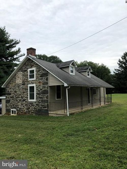 15003 Country Club Rd, NEW FREEDOM, PA, 17349-8612 | Card Image