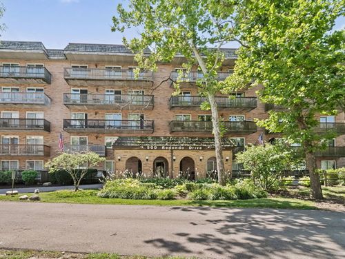 205-500 Redondo Dr, Downers Grove, IL, 60516-4628 | Card Image