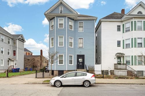 328 Sawyer St, New Bedford, MA, 02746-6705 | Card Image