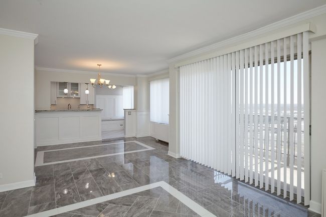 APT-1704 - 7033 N Kedzie Ave, Condo with 2 bedrooms, 2 bathrooms and 2 parking in Chicago IL | Image 11