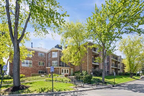b314-540 Biesterfield Rd, Elk Grove Village, IL, 60007-7328 | Card Image