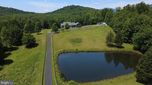 1225 Middle River Rd, STANARDSVILLE, VA, 22973-2303 | Card Image