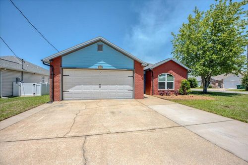 1765 Old Ranch Rd, Fort Walton Beach, FL, 32547-6102 | Card Image