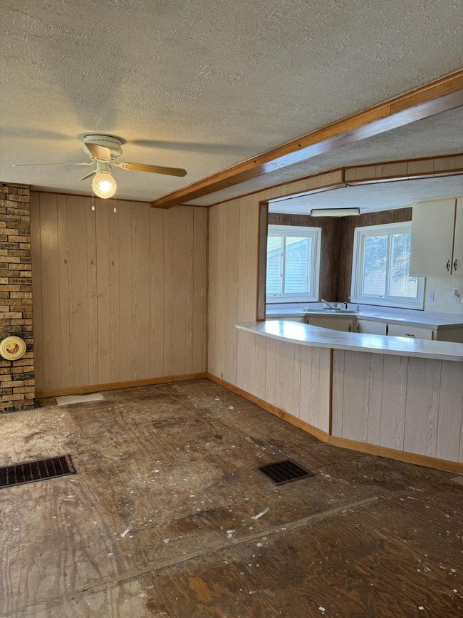 Dining Area | Image 8