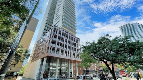 2305-81 Wellesley St E, Toronto, ON, M4Y0C5 | Card Image