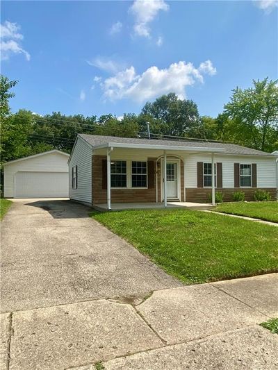 674 Richard Drive, House other with 3 bedrooms, 1 bathrooms and null parking in Xenia OH | Image 1