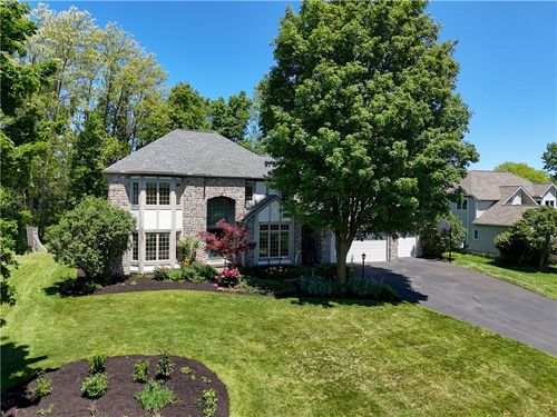 57 Mc Coord Woods Dr, Fairport, NY, 14450-3849 | Card Image