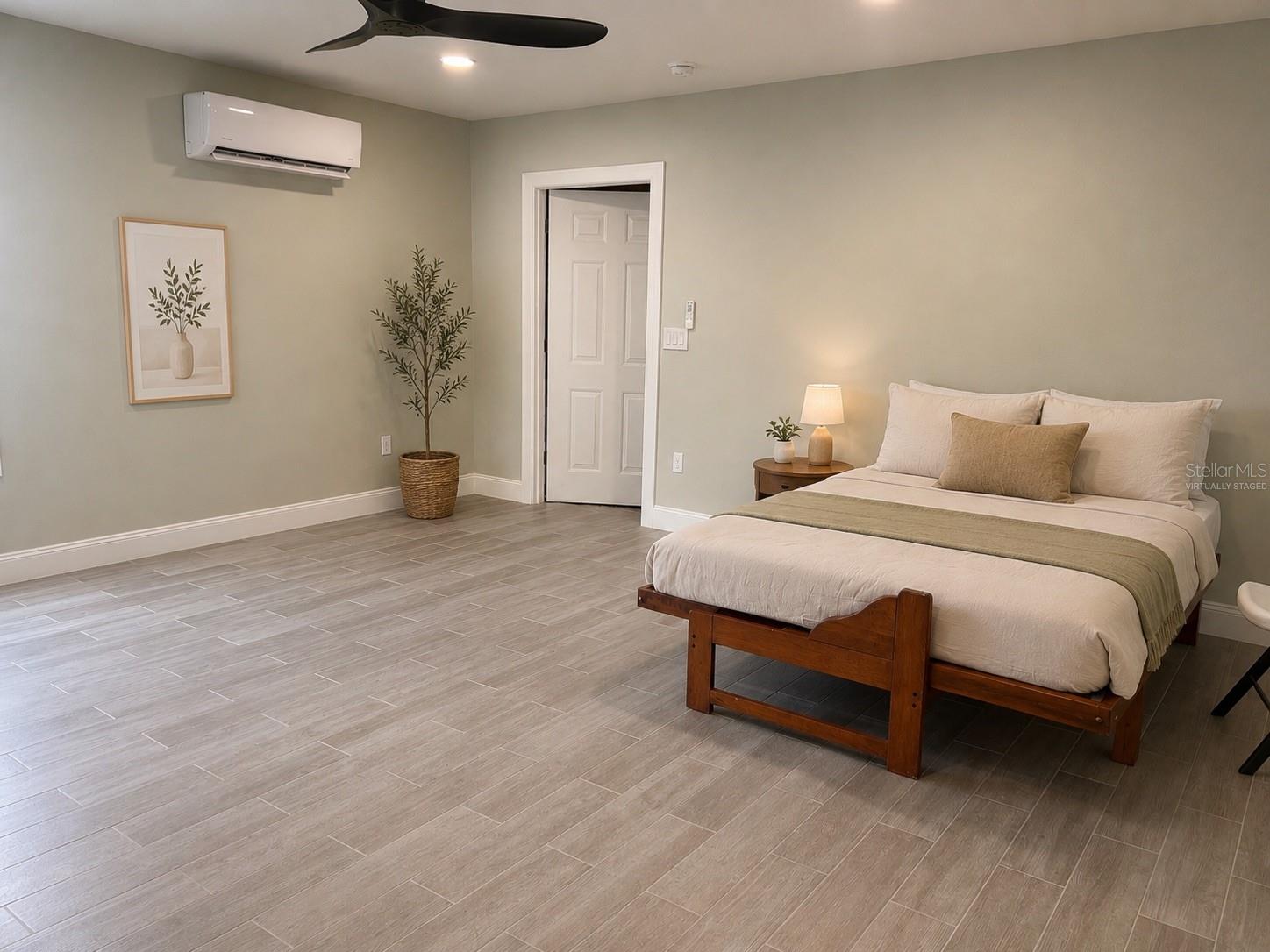 Residential Lease in ORLANDO 3