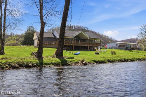 135 Brandywine Pl, Elizabethton, TN, 37643-6127 | Card Image