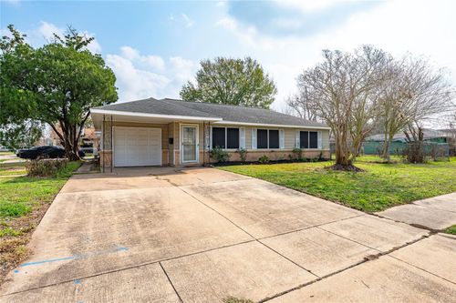 3202 Hays St, Pasadena, TX, 77503-1420 | Card Image