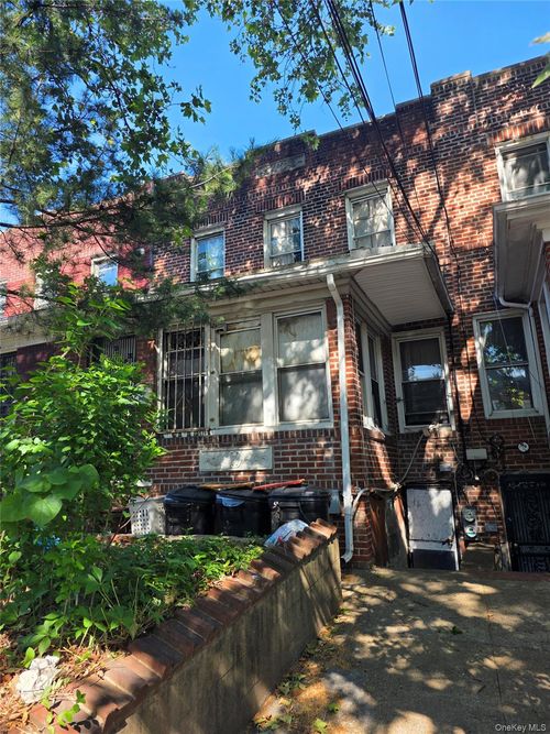 50-17 46th St, Woodside, NY, 11377-7324 | Card Image