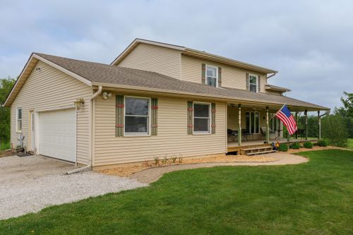 4114 Sheard Rd, Kansasville, WI, 53139-9401 | Card Image
