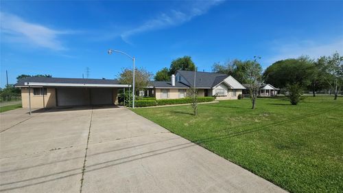 3931 Allen Rd, Pearland, TX, 77584-6009 | Card Image