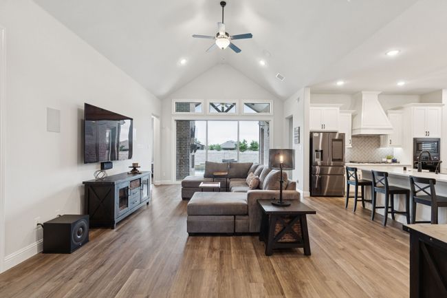 809 Shallow Creek Way, House other with 4 bedrooms, 4 bathrooms and null parking in McKinney TX | Image 15