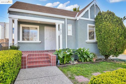 212 E 16th St, Pittsburg, CA, 94565 | Card Image