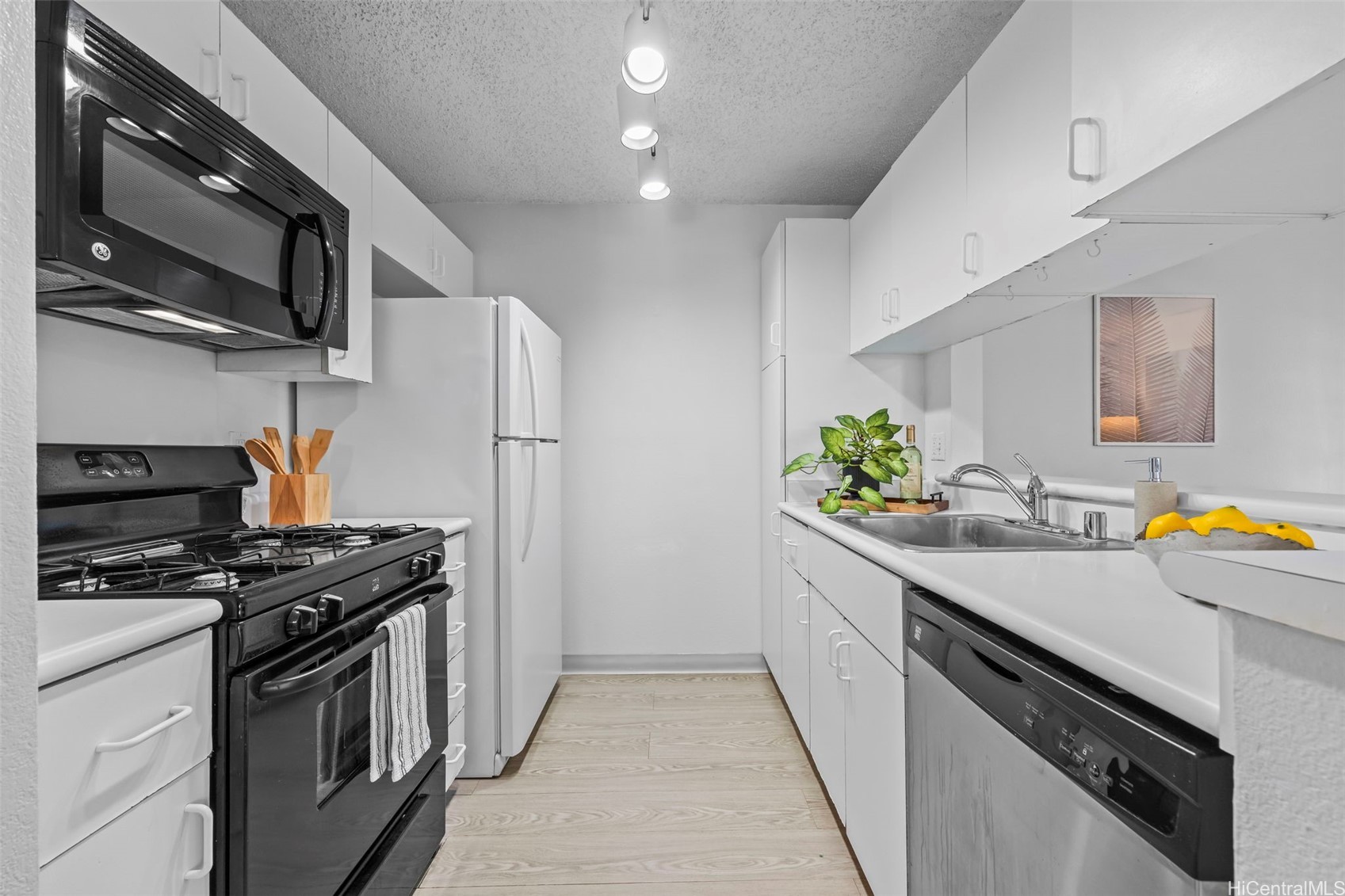 Residential in Ewa Beach 5