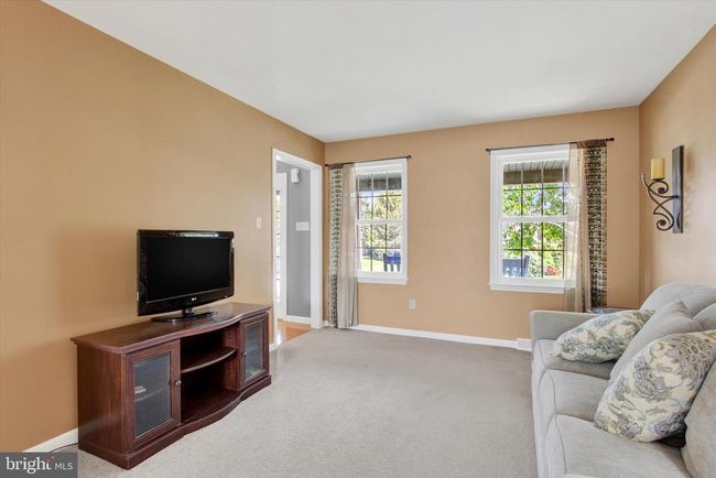 2810 Admire Springs Dr, House other with 4 bedrooms, 3 bathrooms and null parking in DOVER PA | Image 6