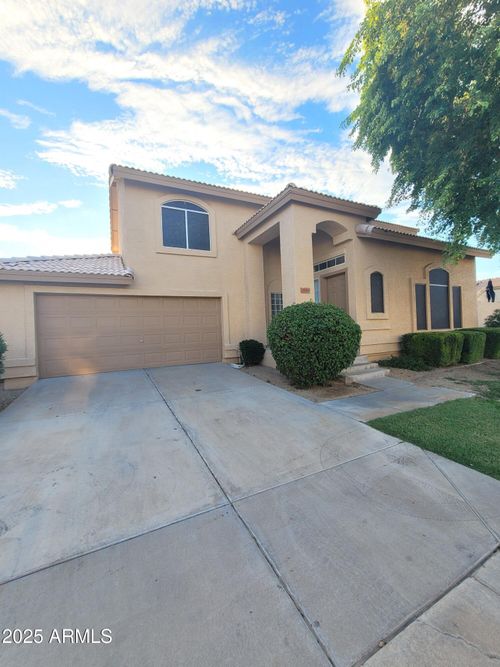 15316 N 89th Ave, Peoria, AZ, 85381-2743 | Card Image