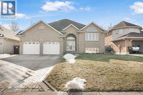 60 Parkview Crt, Chatham, ON, N7M6H9 | Card Image