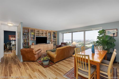 2408-1300 E Lafayette Street, Detroit, MI, 48207 | Card Image