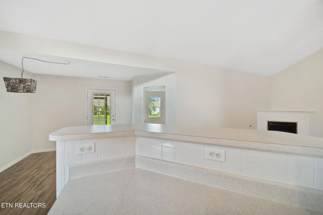 7117 Allison Way, Condo with 2 bedrooms, 2 bathrooms and 2 parking in Knoxville TN | Image 11
