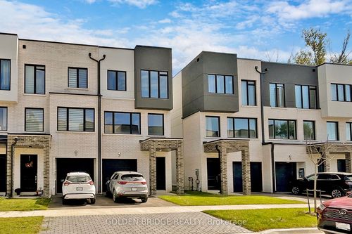 21 Persica St, Richmond Hill, ON, L4E1L3 | Card Image