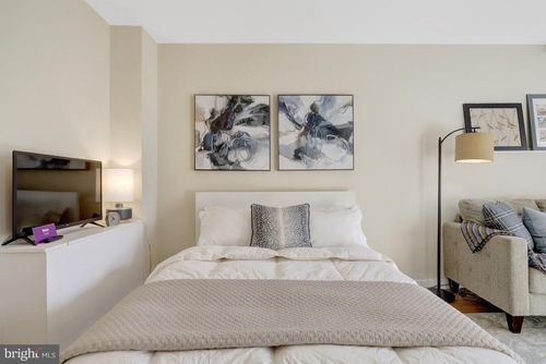 apt-434-1021 Arlington Blvd, ARLINGTON, VA, 22209-2214 | Card Image