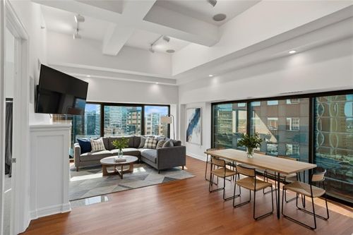 unit-1507-1101 Walnut St, Kansas City, MO, 64106-4209 | Card Image