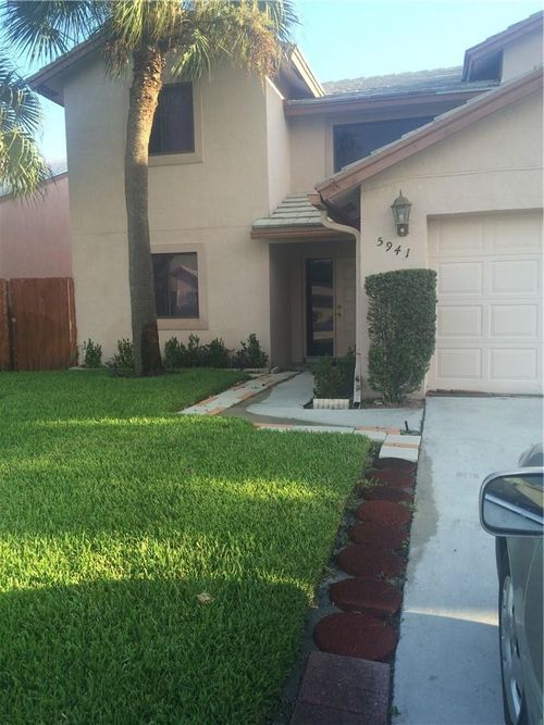 5941 Strawberry Lakes Circle, Lake Worth, FL, 33463 | Card Image