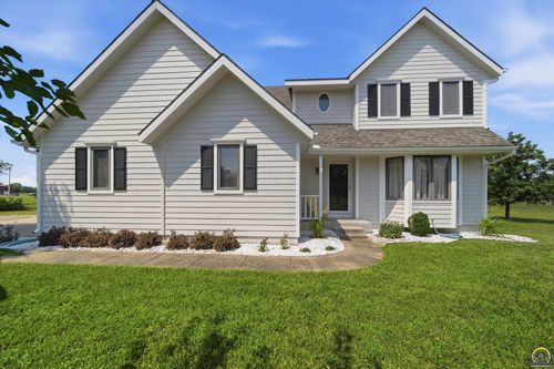 4647 Se Shawnee Heights Rd, Tecumseh, KS, 66542-9788 | Card Image