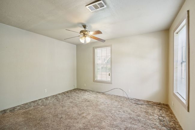 1000 E Brin St, House other with 2 bedrooms, 1 bathrooms and null parking in Terrell TX | Image 17