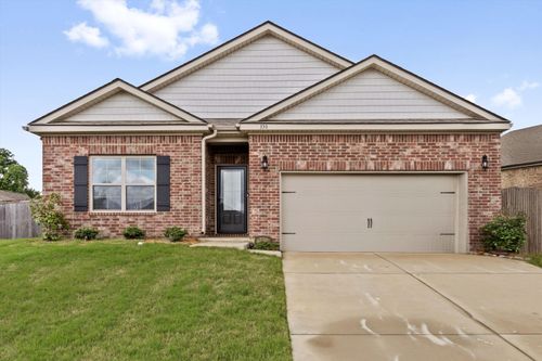 330 Lilly Dr, Oakland, TN, 38060-2905 | Card Image