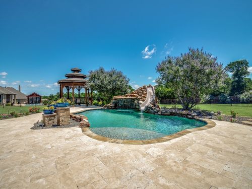 2524 Morning Mist Ln, Nevada, TX, 75173-6249 | Card Image