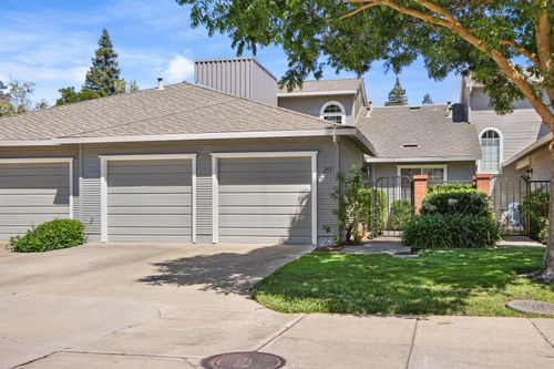 29-5815 Morgan Pl, Stockton, CA, 95219-4613 | Card Image