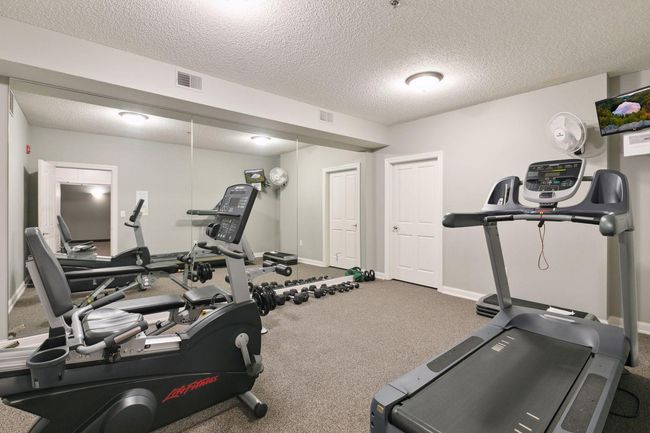 Small workout space | Image 30