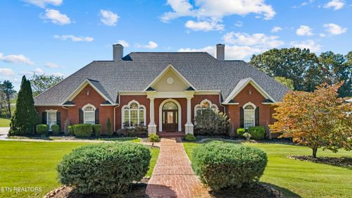7615 Rio Grande Dr, Powell, TN, 37849-5520 | Card Image