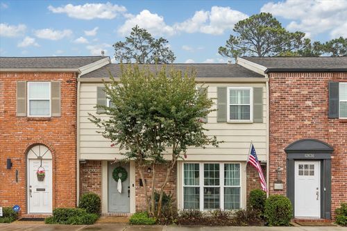 83-12634 Rip Van Winkle Dr, Houston, TX, 77024-8803 | Card Image