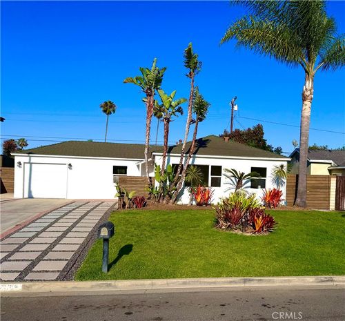 2064 Republic Ave, Costa Mesa, CA, 92627-4016 | Card Image
