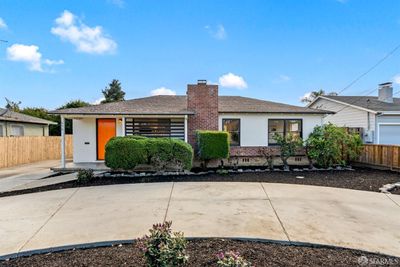 656 College Drive, House other with 3 bedrooms, 1 bathrooms and 6 parking in San Jose CA | Image 2