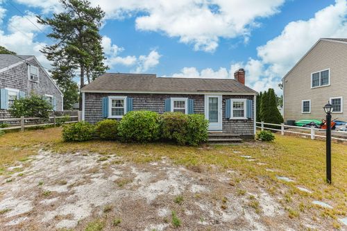 46 Longell Rd, Dennis Port, MA, 02639-2217 | Card Image