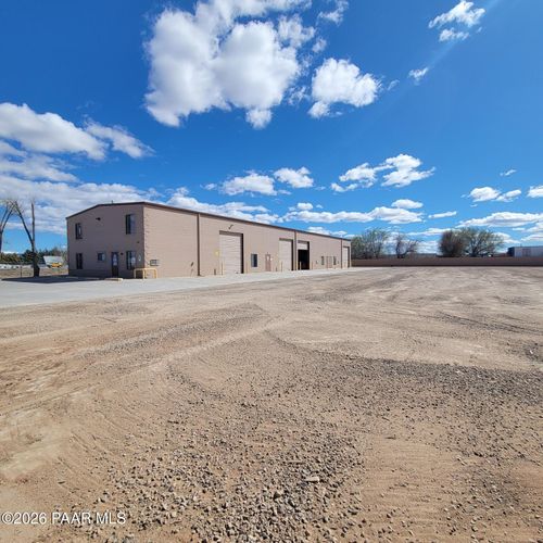 343 Commercial Way, Chino Valley, AZ, 86323-5383 | Card Image