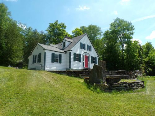 117 Parenteau Ln, Orleans, VT, 05860-9455 | Card Image