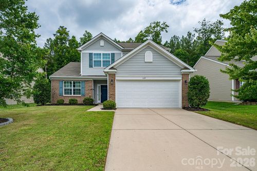 612 Augustus Ln, Mount Holly, NC, 28120-7714 | Card Image