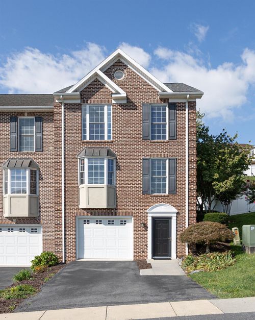 1991 Buttonwood Ct, HARRISONBURG, VA, 22802 | Card Image