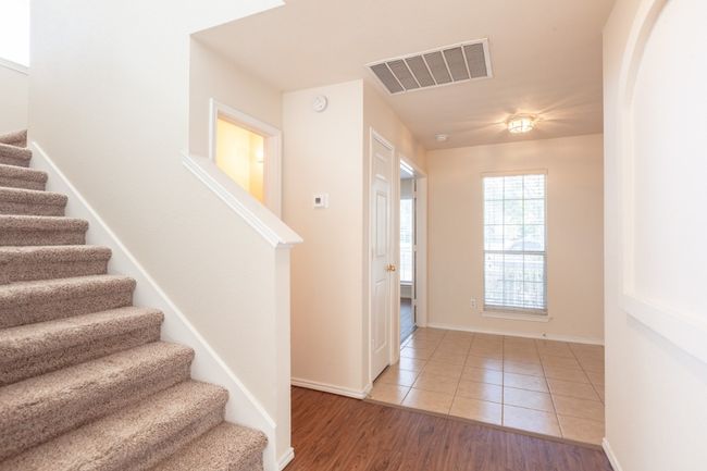 494 Sampson, House other with 4 bedrooms, 3 bathrooms and 4 parking in Kyle TX | Image 8